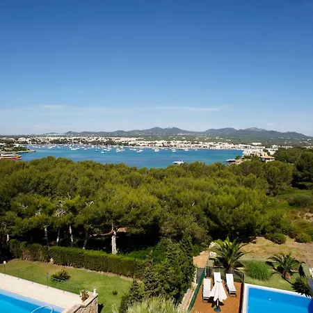 S'arenal Petit Holiday home *